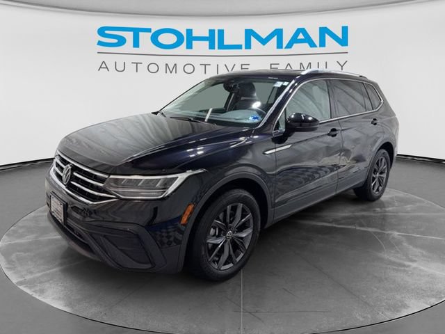 Certified 2022 Volkswagen Tiguan SE FWD image 3