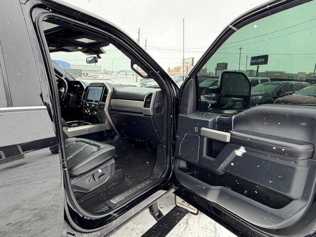 Used 2022 Ford F450 Platinum w/ FX4 Off-Road Package image 63