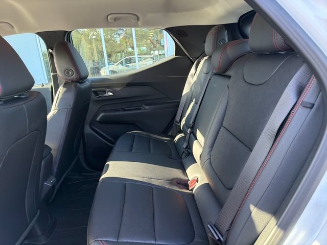 New 2027 Chevrolet Bolt RS w/ LPO, All-Weather Package FWD image 24