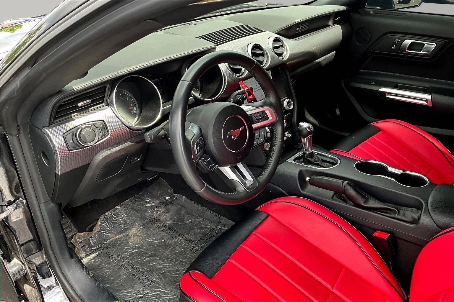 Used 2020 Ford Mustang GT w/ Equipment Group 301A RWD image 15