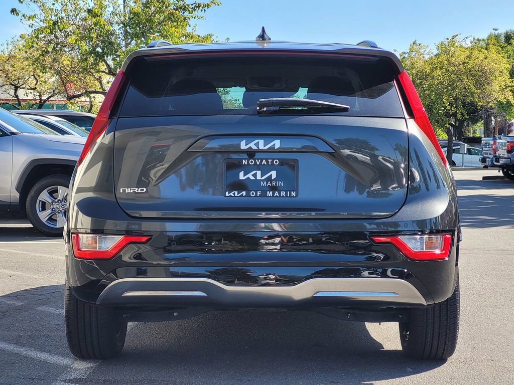 Used 2024 Kia Niro Wind FWD image 7