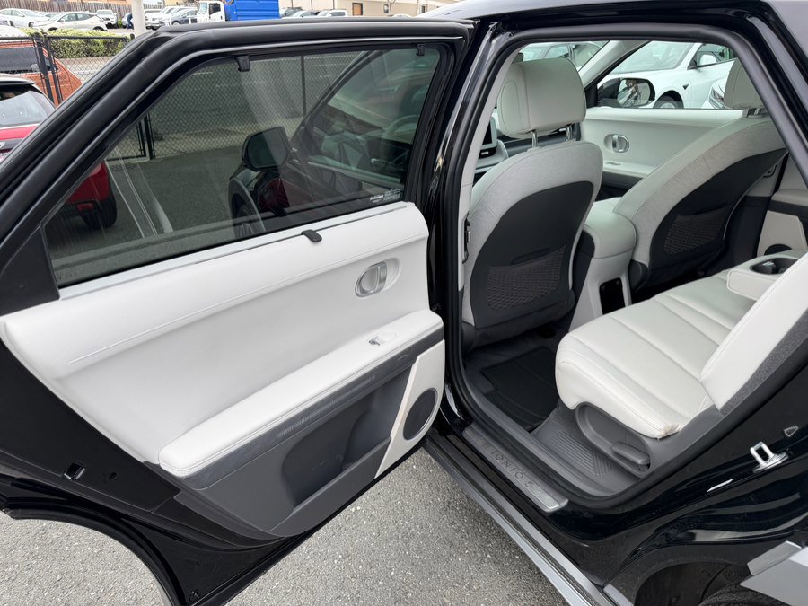 Used 2023 Hyundai Ioniq 5 Limited w/ Cargo Package image 49