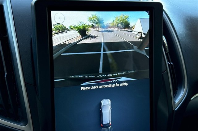 Used 2022 Ford Edge SEL image 25