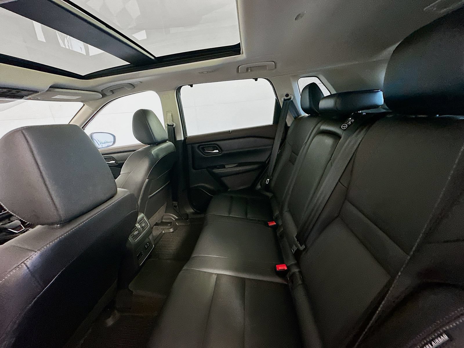 Used 2023 Nissan Rogue SL w/ SL Premium Package AWD/4WD image 26