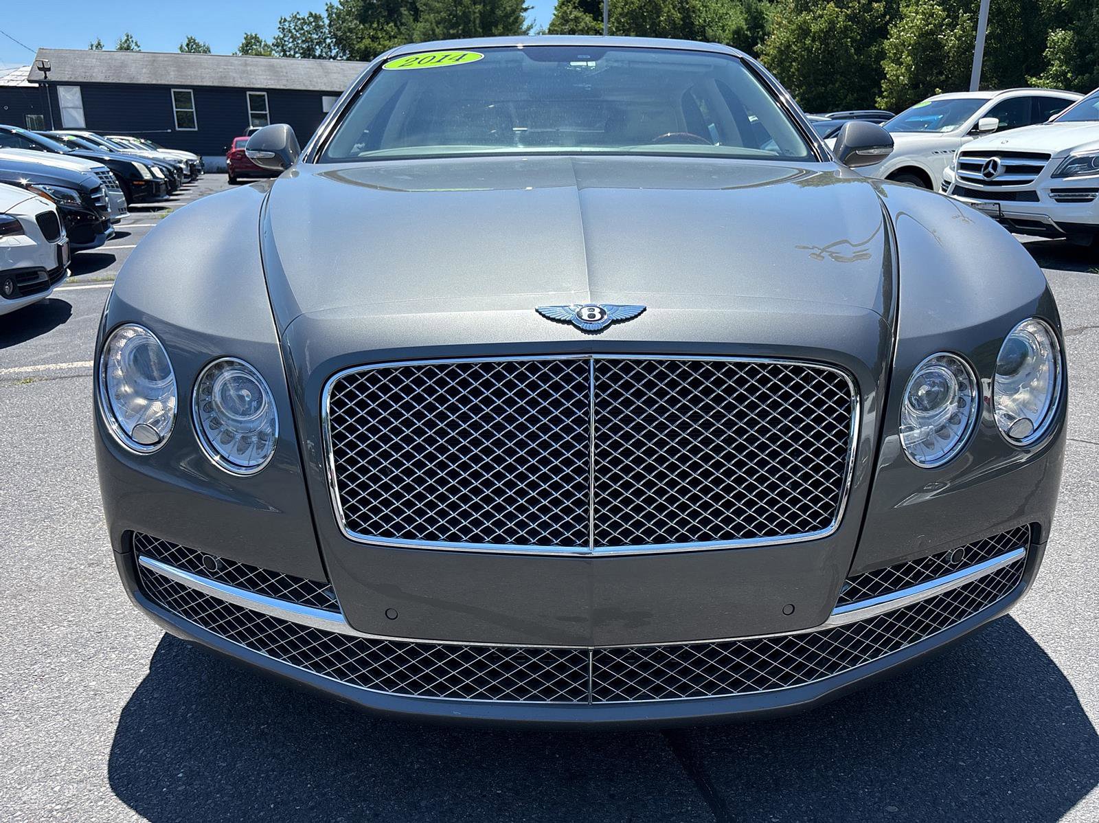Used 2014 Bentley Flying Spur W12 image 31