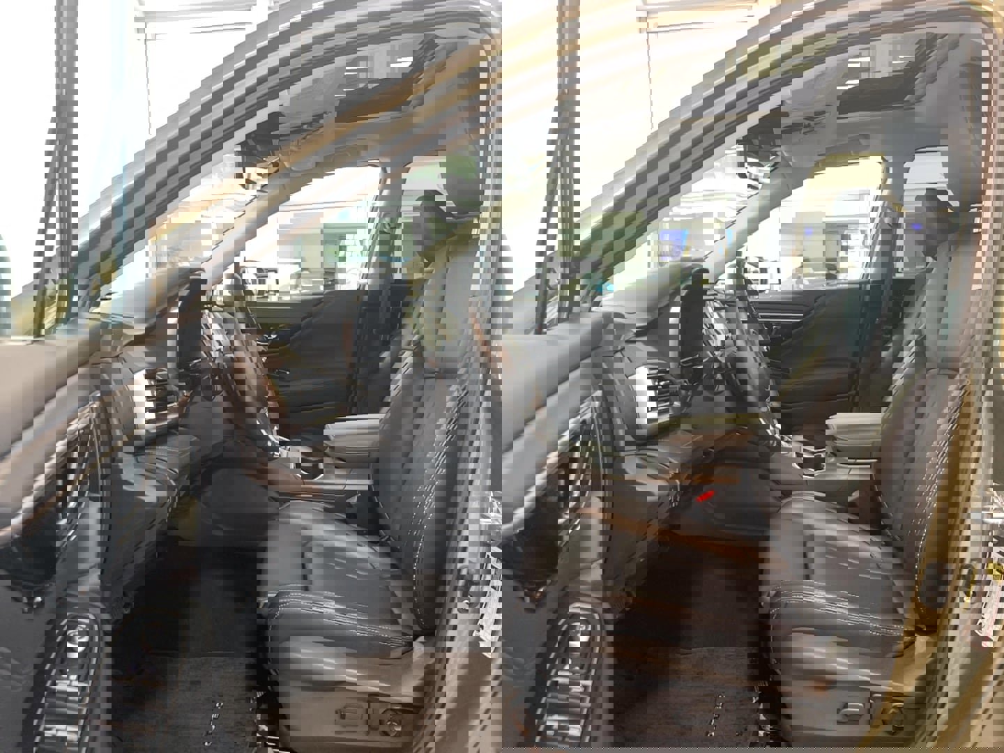 Used 2024 Subaru Outback Limited image 7