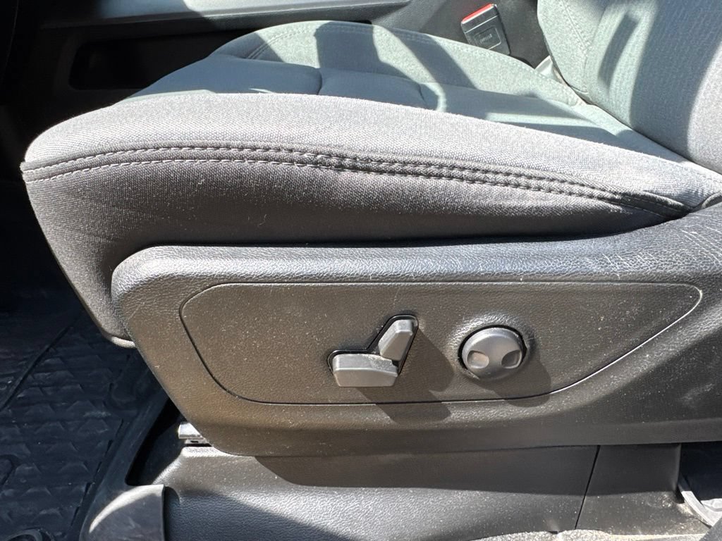 Used 2022 RAM 1500 Big Horn AWD/4WD image 25