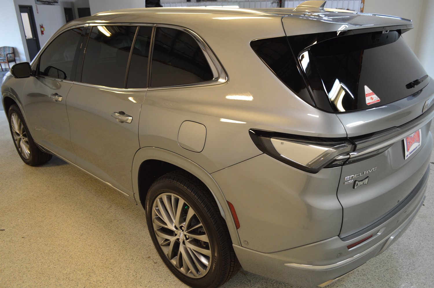 Used 2026 Buick Enclave Avenir w/ Super Cruise Package AWD/4WD image 5