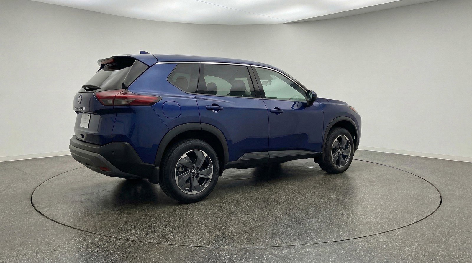 Used 2025 Nissan Rogue SV image 9