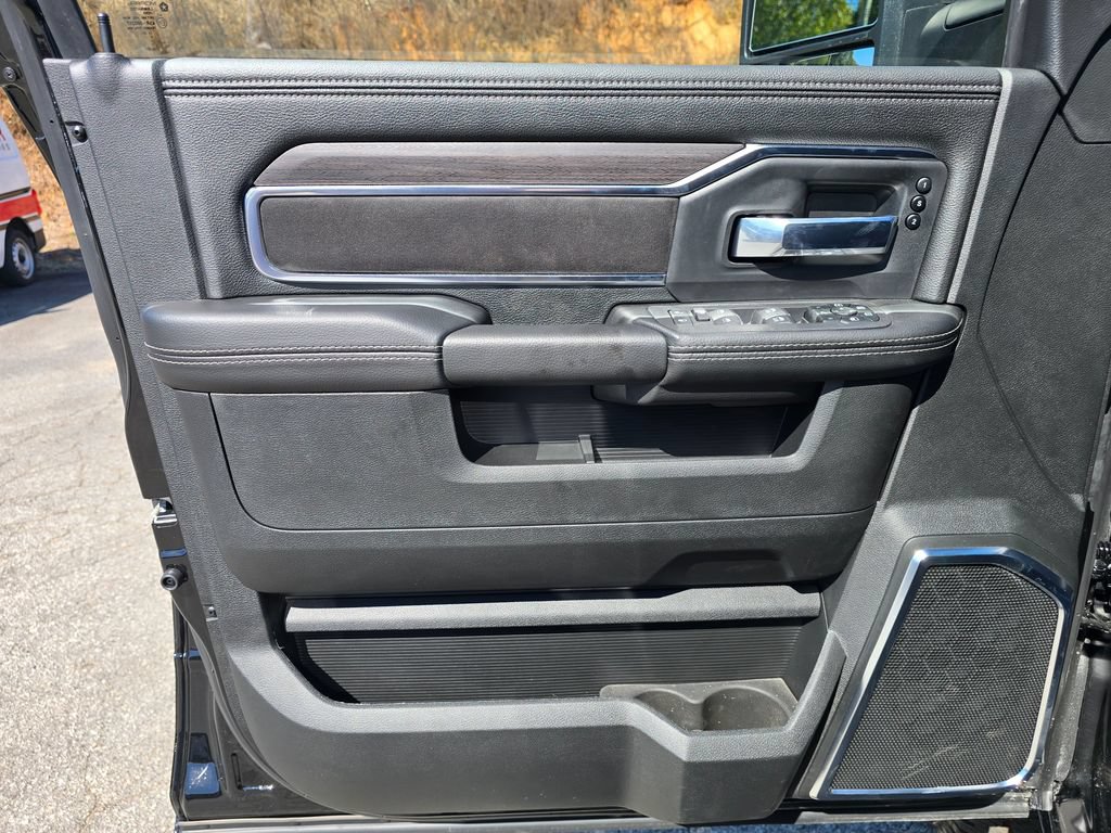 New 2026 RAM 2500 Laramie w/ Night Edition AWD/4WD image 39