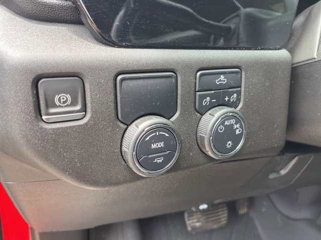 Used 2022 Chevrolet Silverado 1500 LT image 15