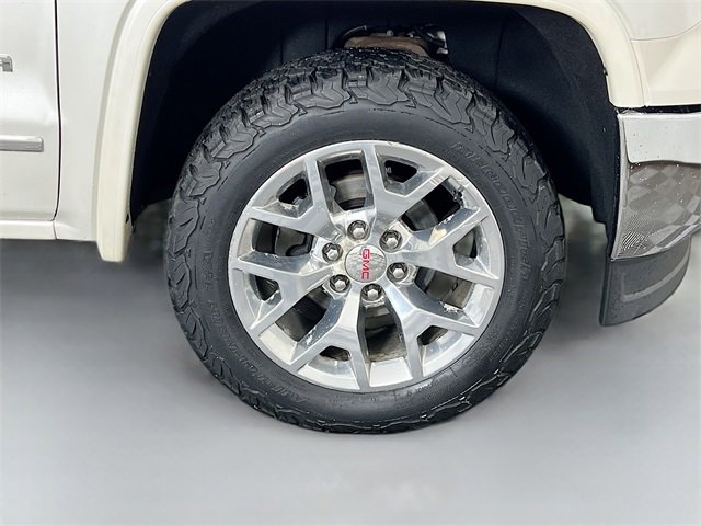 Used 2015 GMC Sierra 1500 SLT w/ SLT Crew Cab Value Package image 38