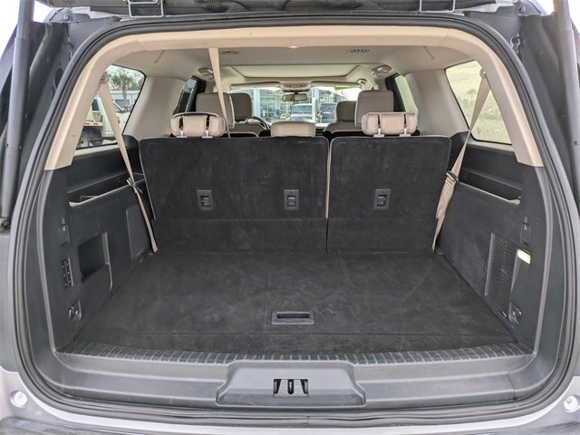 Used 2024 Ford Expedition Max Limited image 12