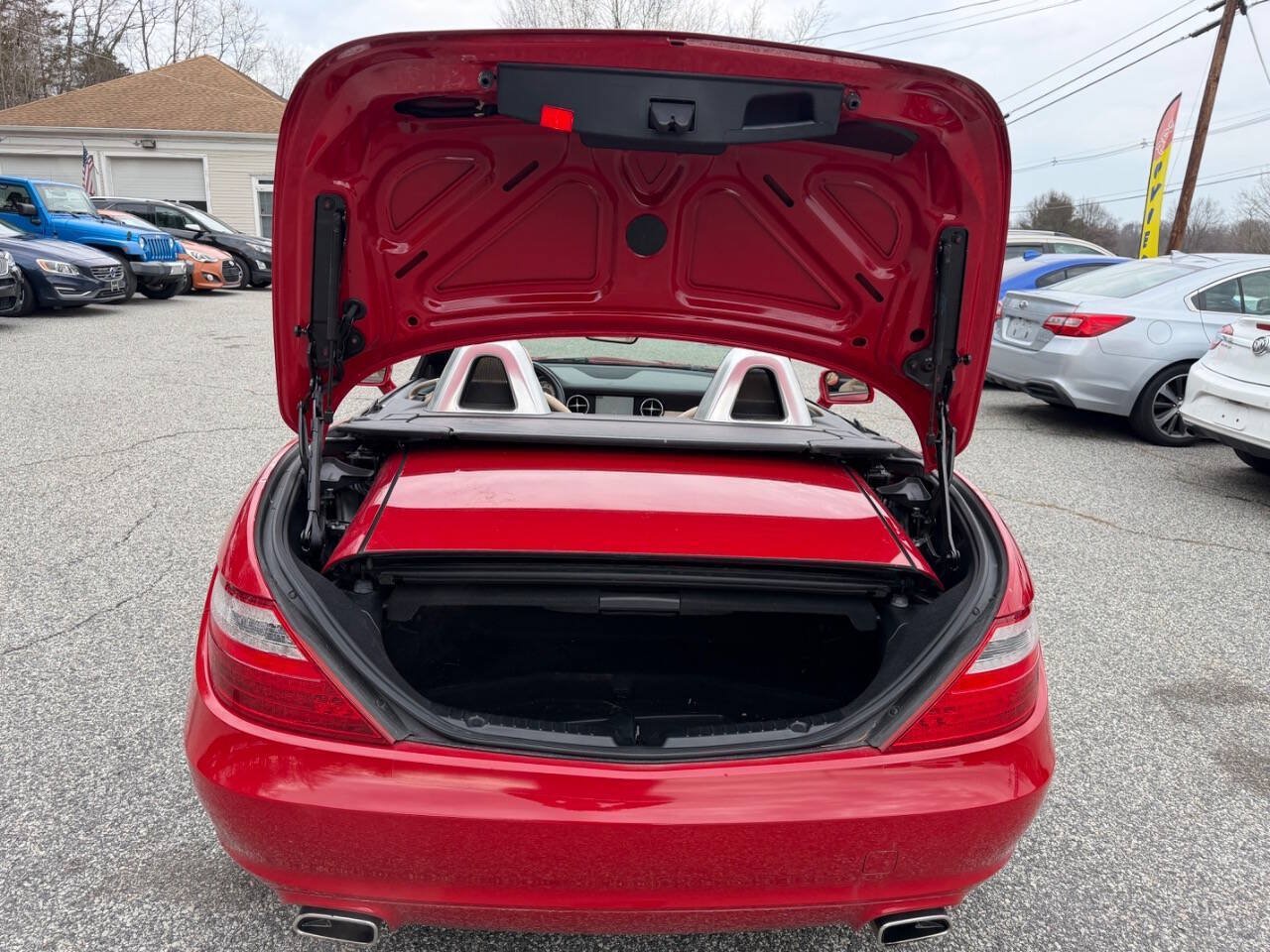 Used 2013 Mercedes-Benz SLK 250 w/ Premium I Pkg image 11