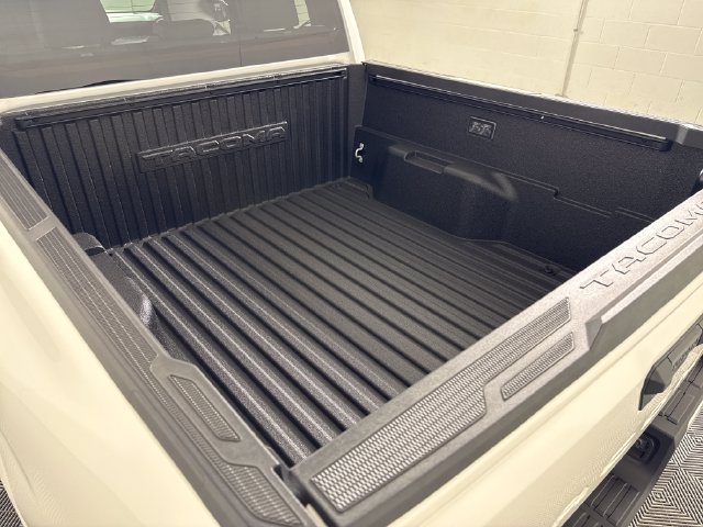 New 2026 Toyota Tacoma SR5 AWD/4WD image 34