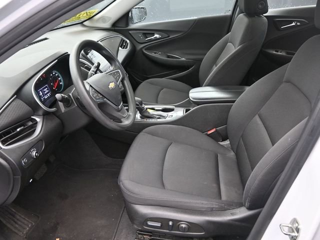 Used 2023 Chevrolet Malibu LT image 16
