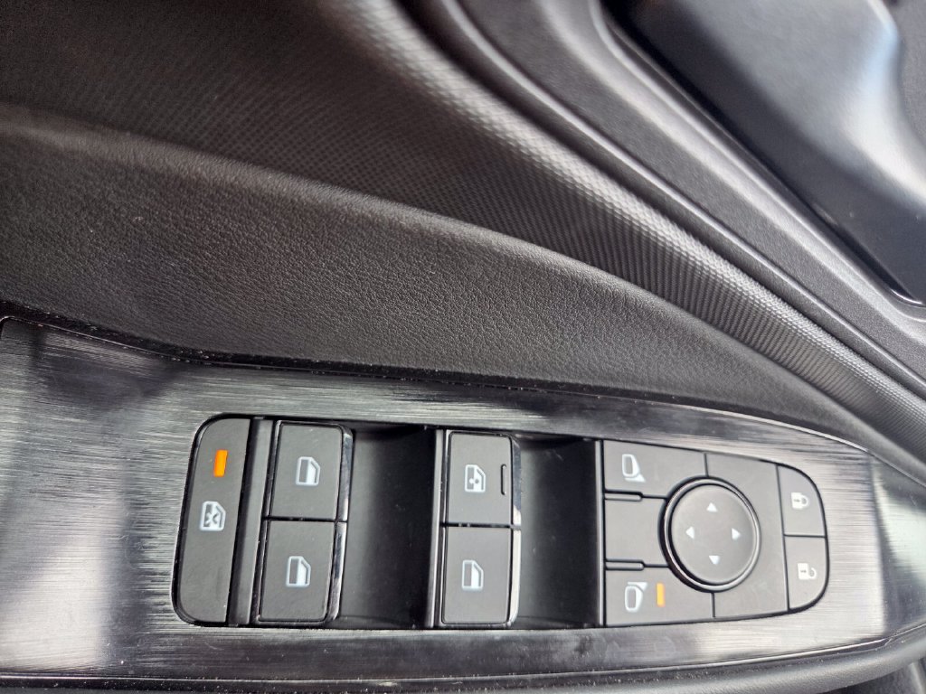 Used 2026 Nissan Rogue S FWD image 20