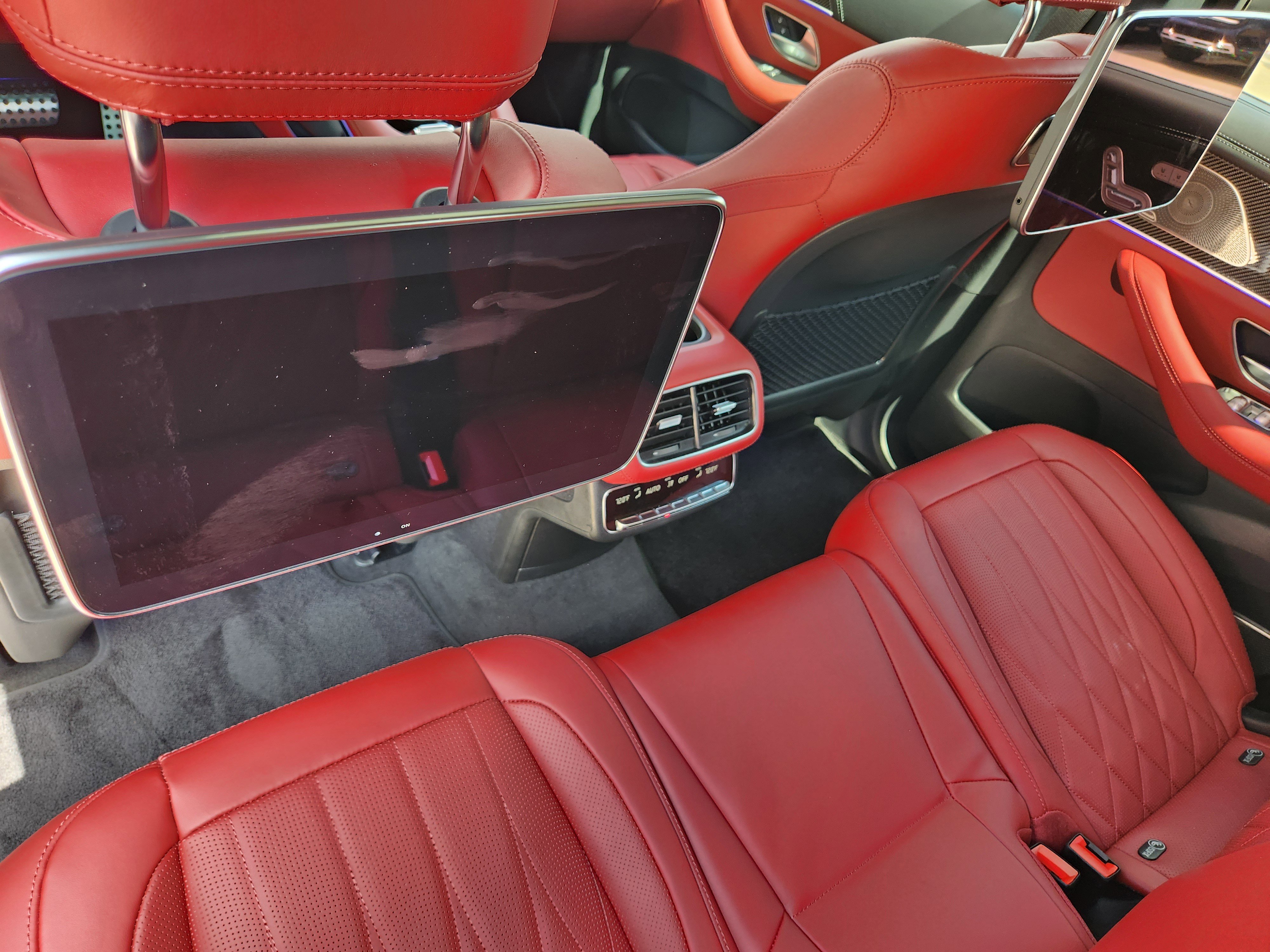 New 2026 Mercedes-Benz GLS 63 AMG 4MATIC image 30