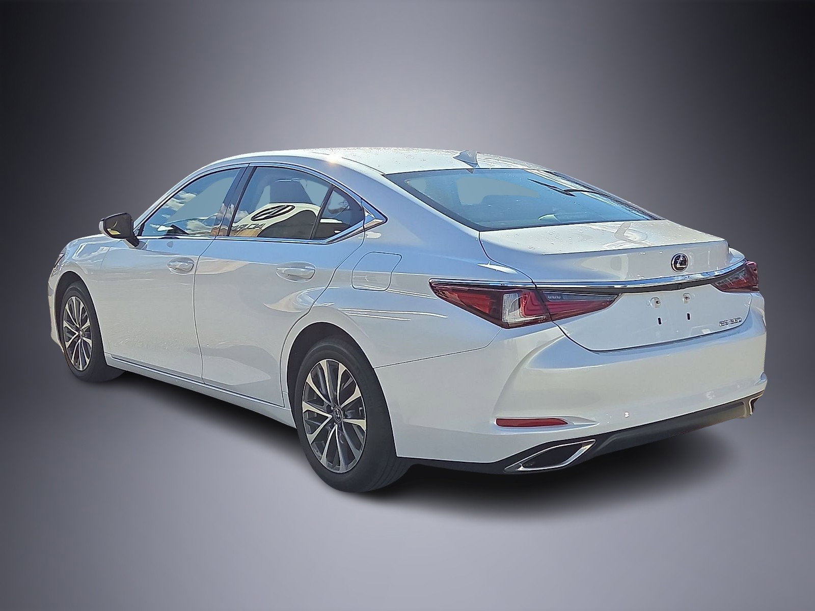 Used 2022 Lexus ES 350 w/ Accessory Package 2 image 4
