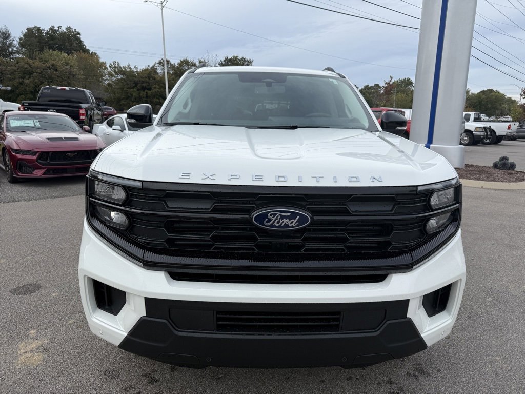 New 2025 Ford Expedition Max Active image 5