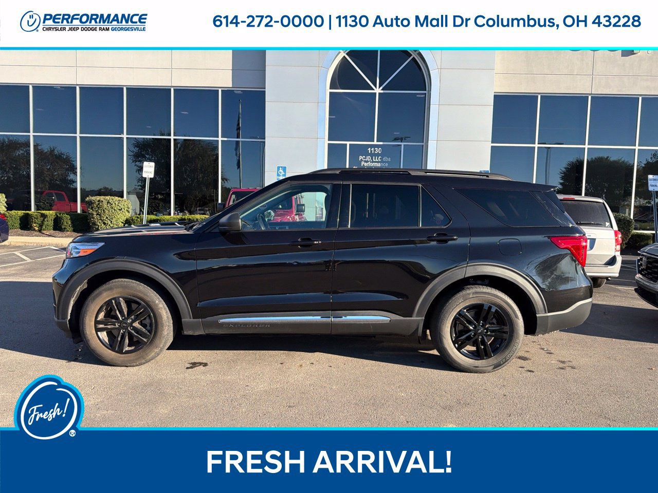 Used 2021 Ford Explorer XLT AWD/4WD image 4