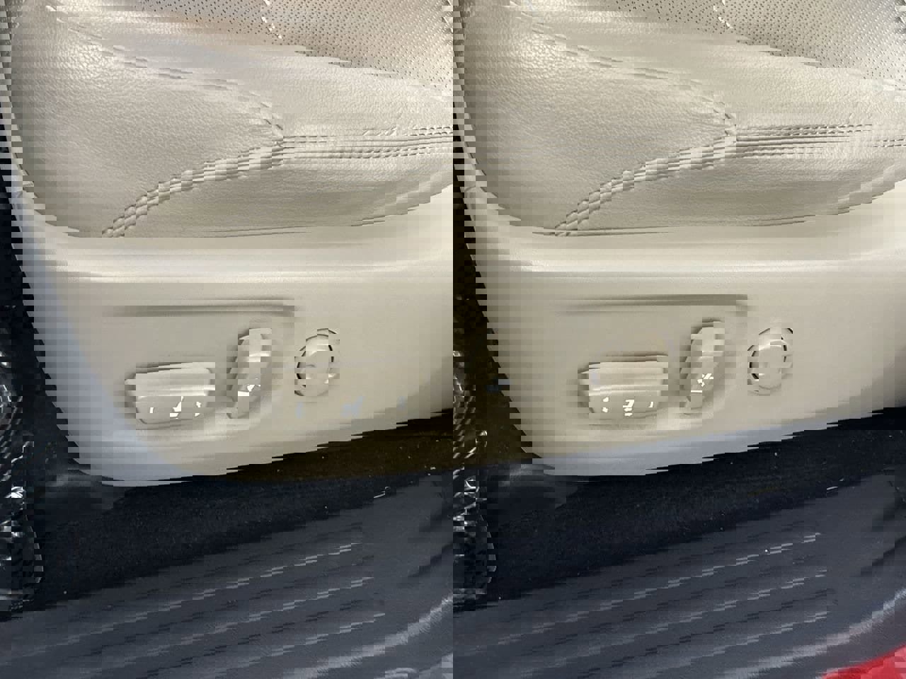 Used 2023 Toyota 4Runner Limited image 20