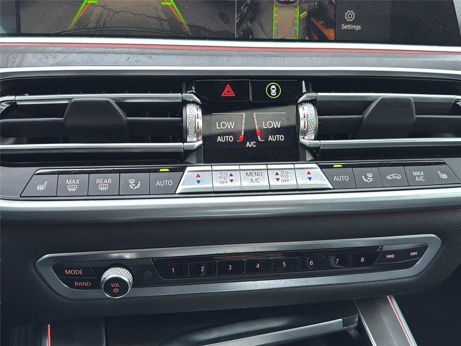 Used 2022 BMW X5 xDrive40i w/ Premium Package image 17