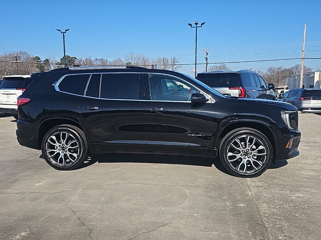 New 2026 GMC Acadia Denali Ultimate image 2