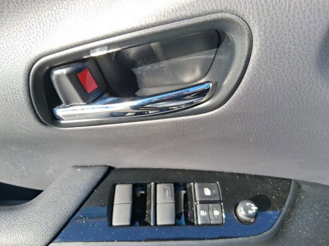 Used 2021 Toyota Prius Prime Limited image 15