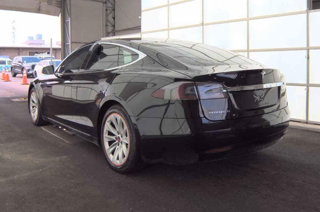 Used 2017 Tesla Model S 75 RWD image 15