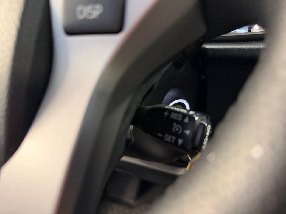 Certified 2019 Toyota 4Runner SR5 AWD/4WD image 23