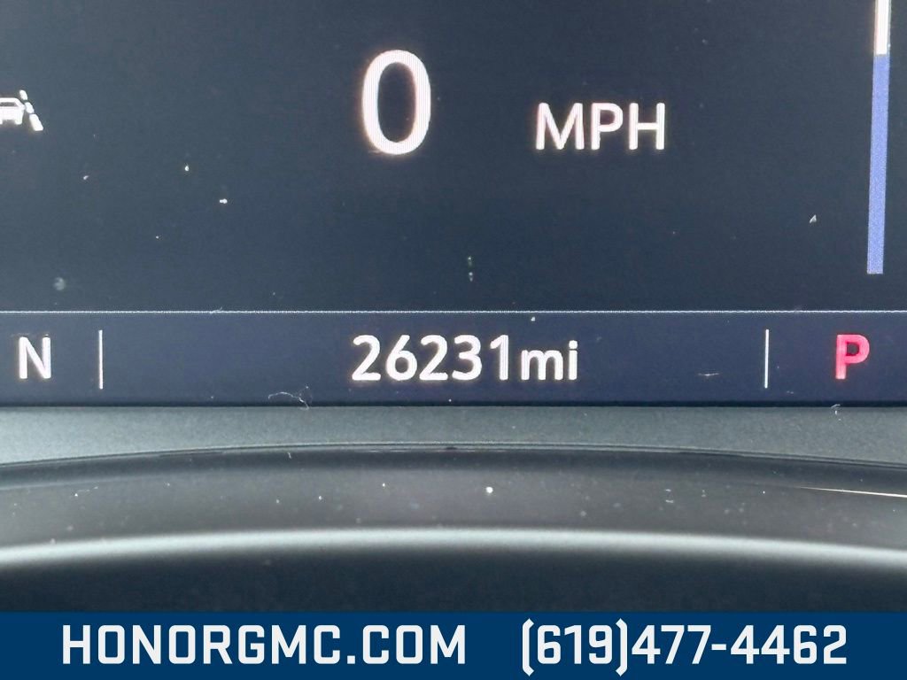 Used 2024 GMC Terrain SLT image 33