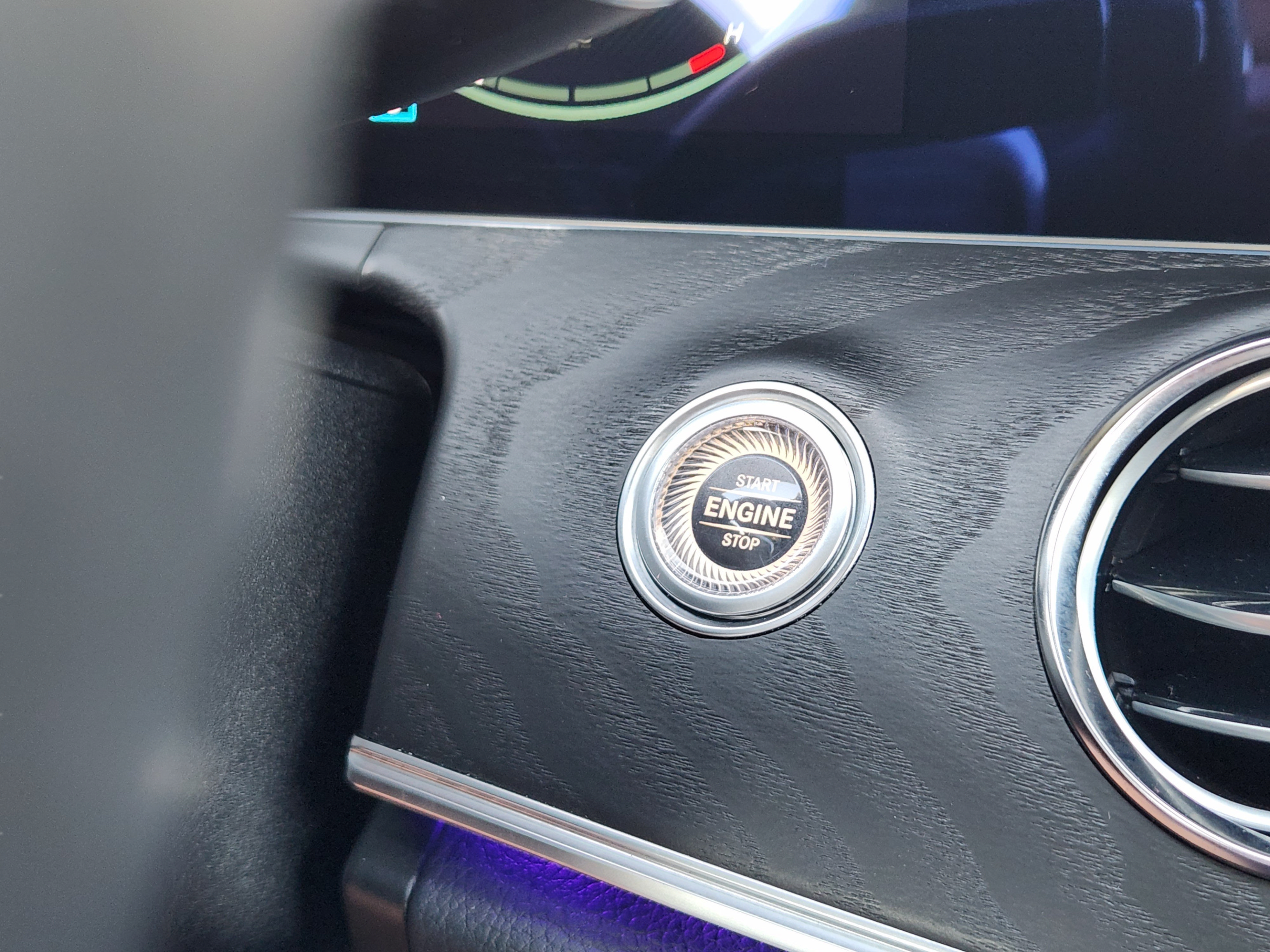Used 2023 Mercedes-Benz E 350 Sedan image 19