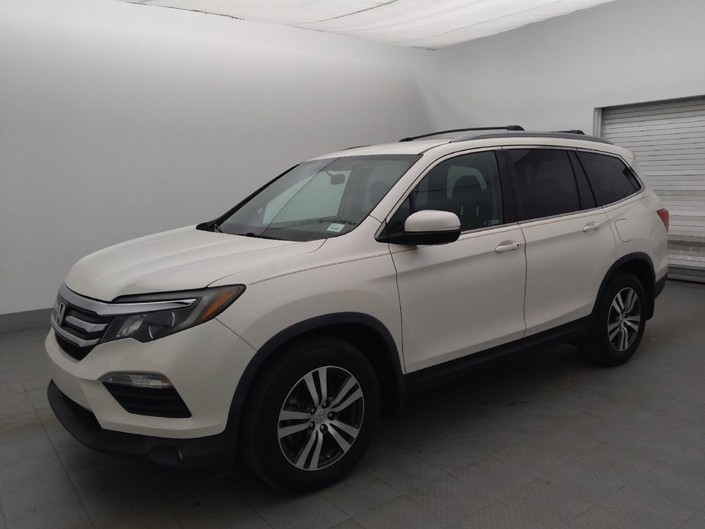 Used 2018 Honda Pilot EX image 2