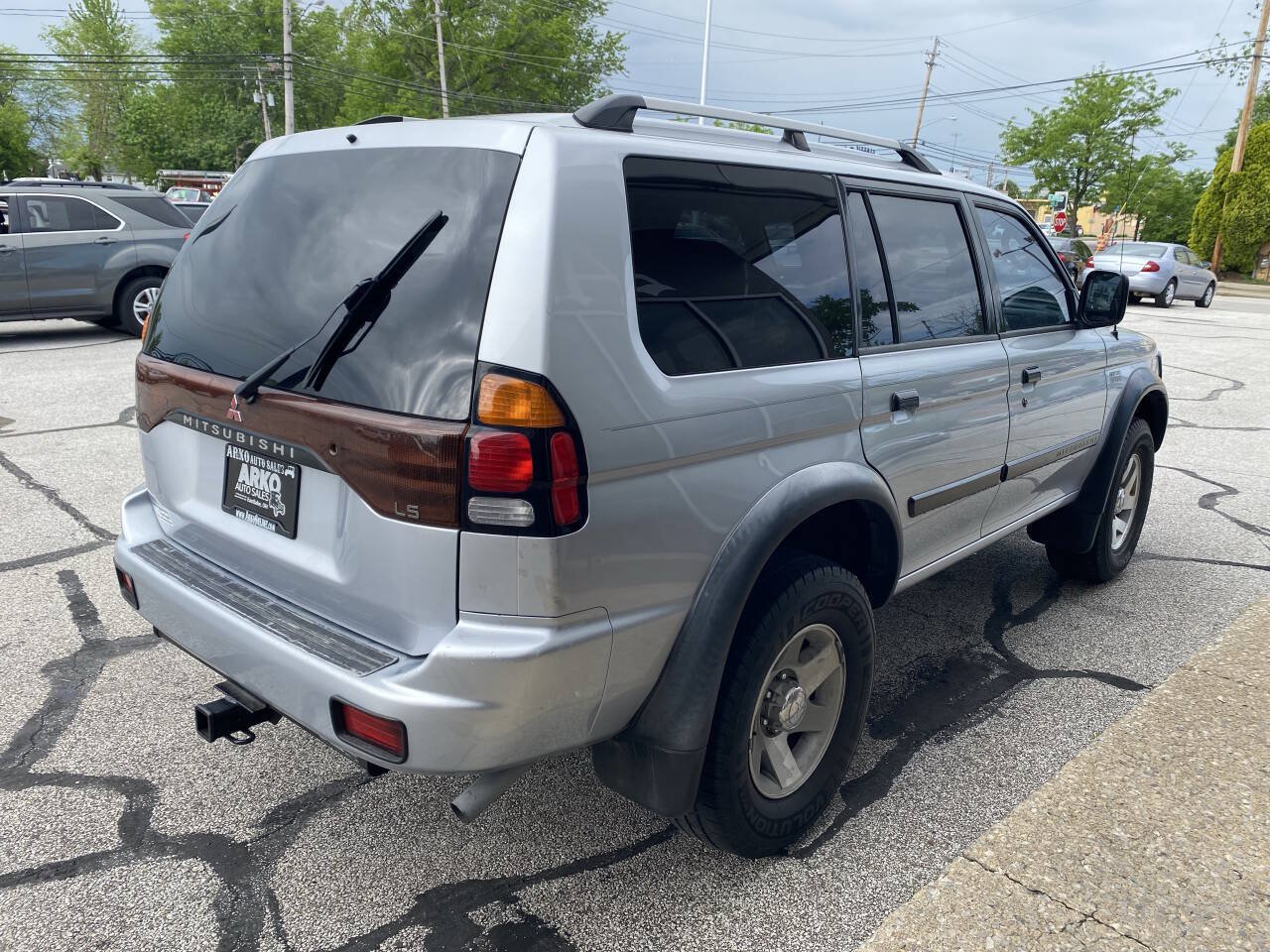 Used 2004 Mitsubishi Montero Sport LS RWD image 9
