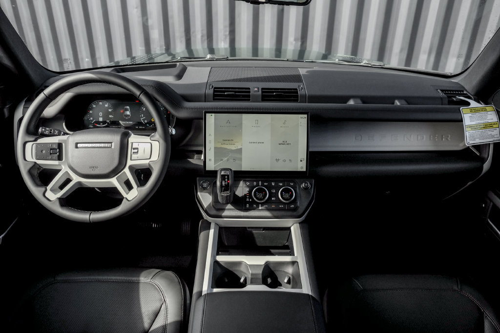 New 2026 Land Rover Defender 110 X-Dynamic SE AWD/4WD image 21