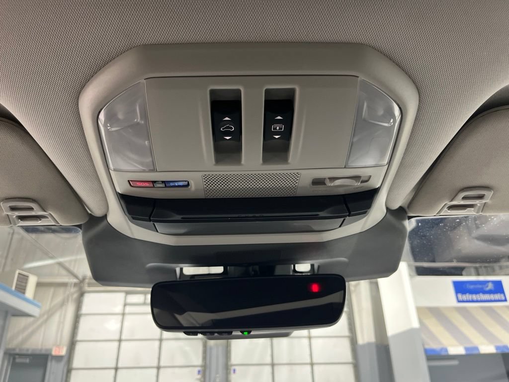 Used 2023 Subaru Ascent Limited w/ Technology Package AWD/4WD image 25