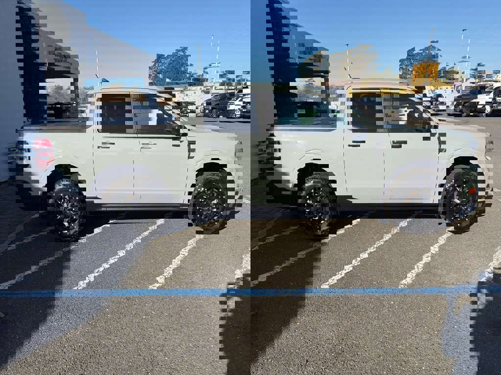 Used 2022 Ford Maverick XL w/ Equipment Group 100A Standard image 22