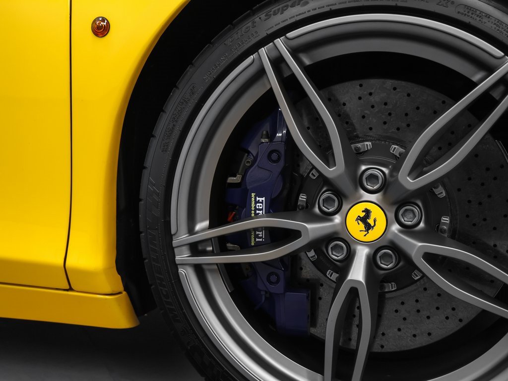 Certified 2015 Ferrari 458 Speciale A image 12
