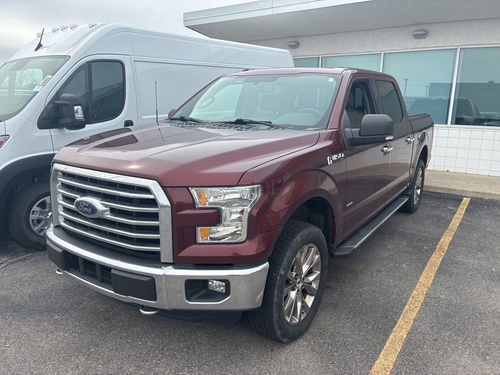 Used 2016 Ford F150 XLT w/ Equipment Group 302A Luxury image 2