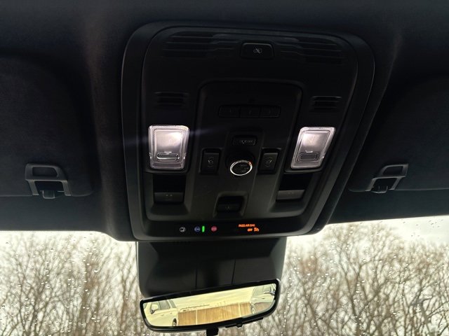 Certified 2023 Cadillac Escalade V w/ Heavy-Duty Trailer Package image 4