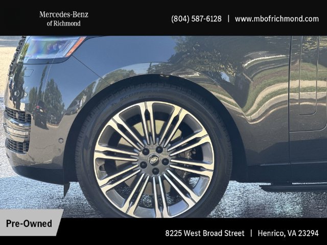 Used 2023 Land Rover Range Rover SE AWD/4WD image 11