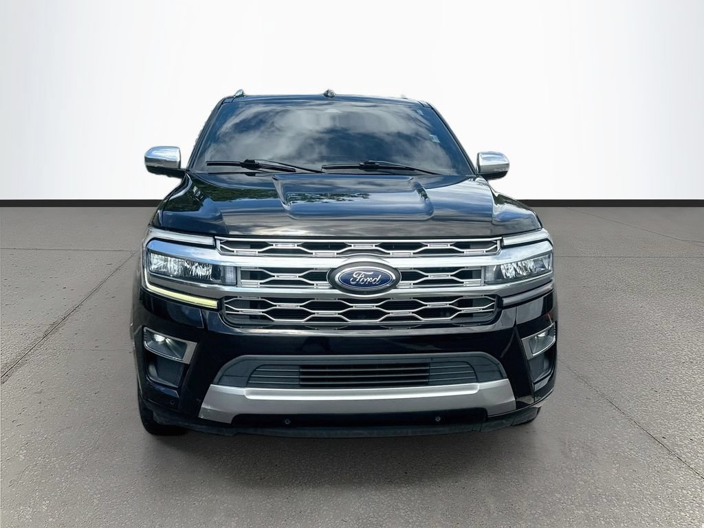 Used 2022 Ford Expedition Platinum RWD image 2