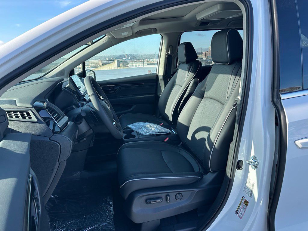 New 2027 Honda Odyssey Elite image 10