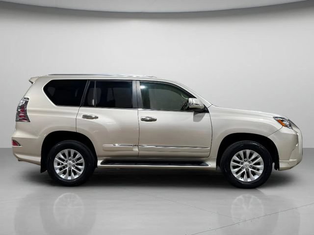 Used 2016 Lexus GX 460 w/ Premium Package AWD/4WD image 2