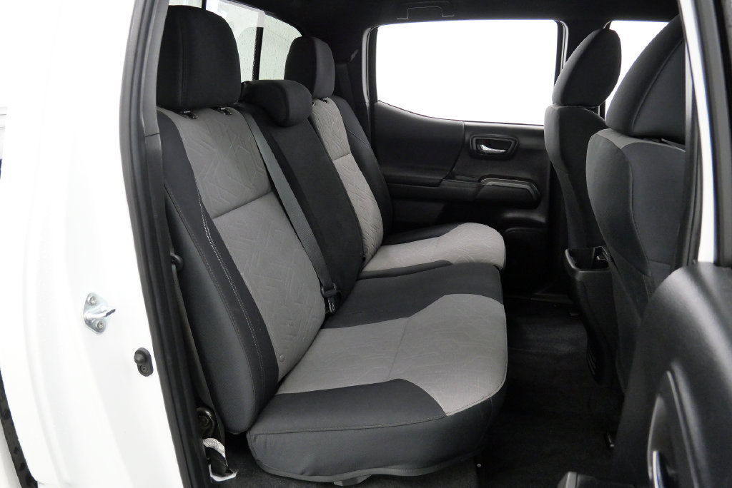 Used 2023 Toyota Tacoma TRD Sport AWD/4WD image 17
