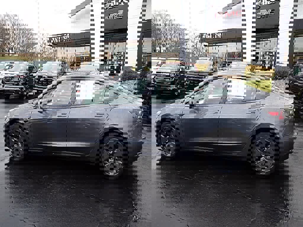 Used 2023 Tesla Model 3 Long Range video 2