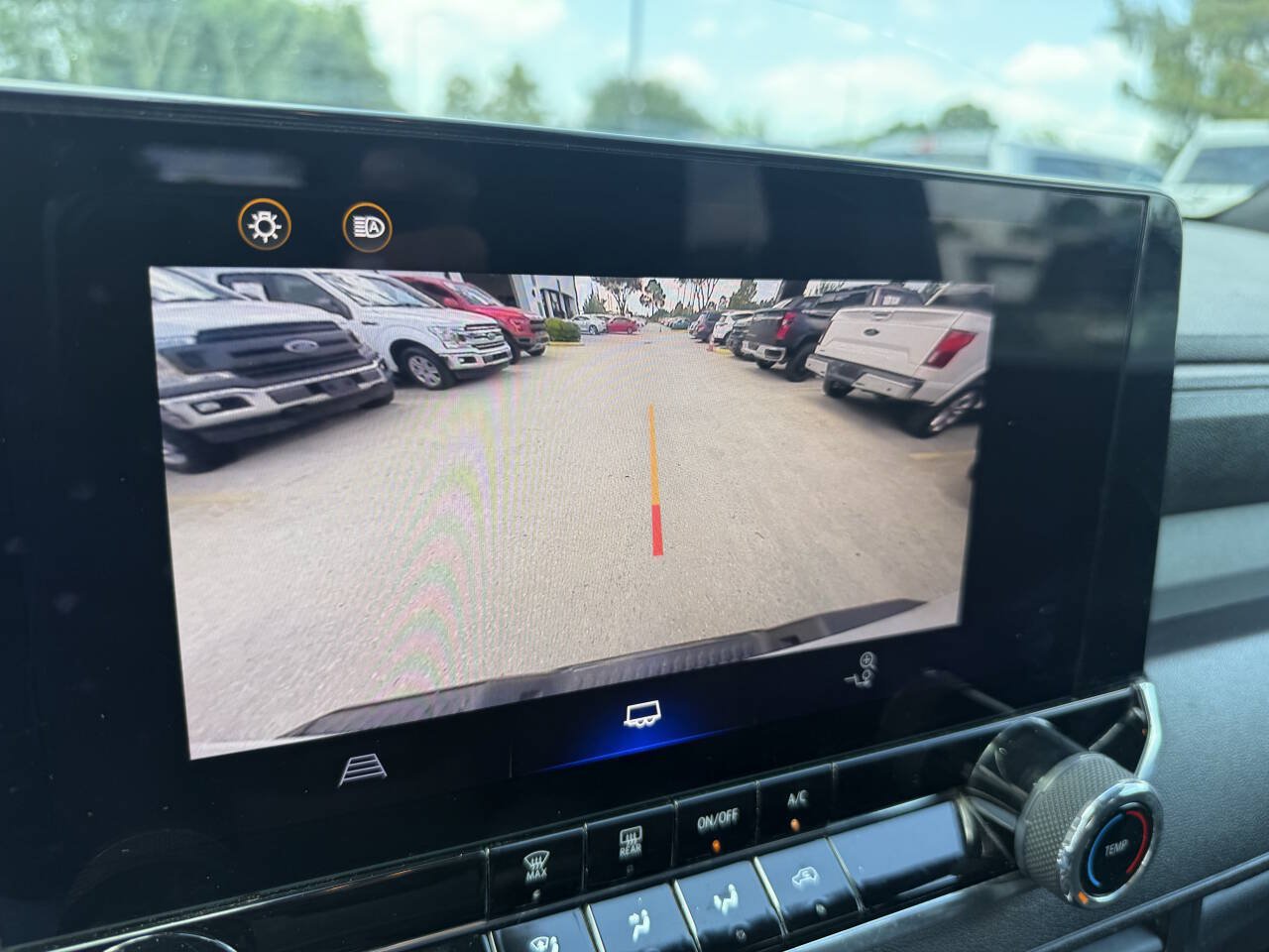 Used 2024 Chevrolet Colorado Trail Boss AWD/4WD image 26