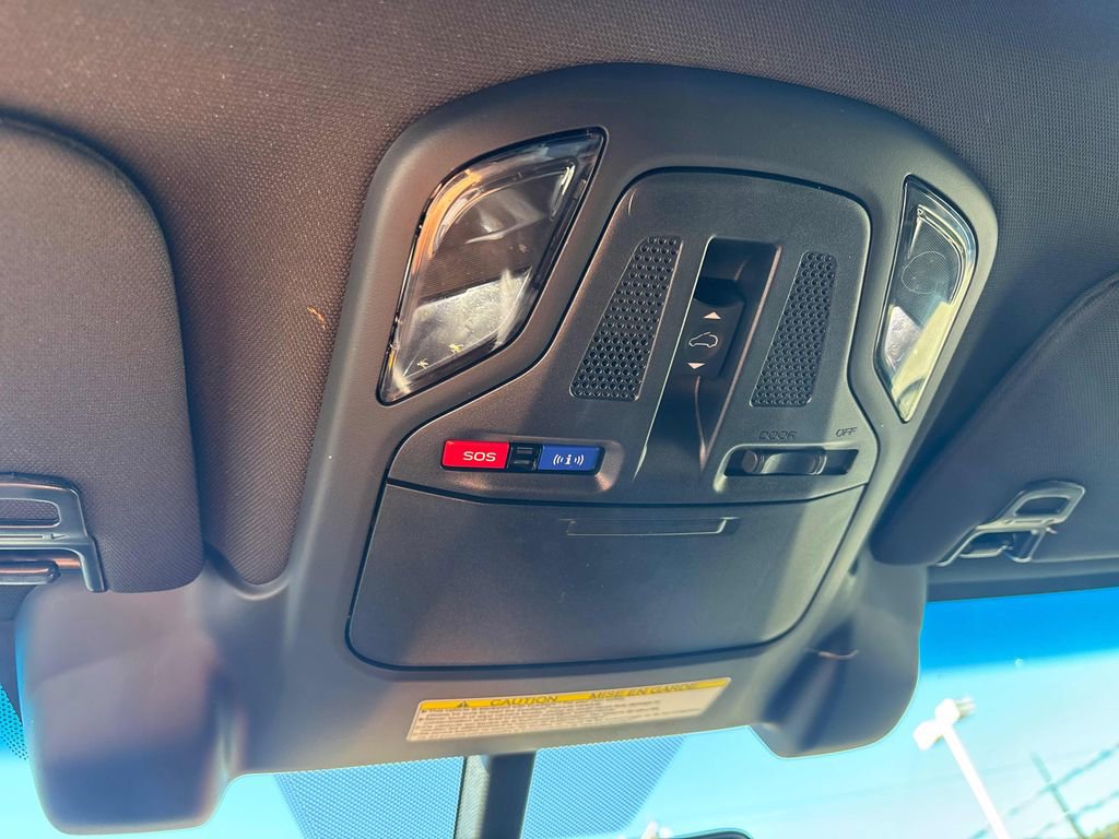 Used 2022 Subaru Outback Wilderness w/ Wilderness Package image 33