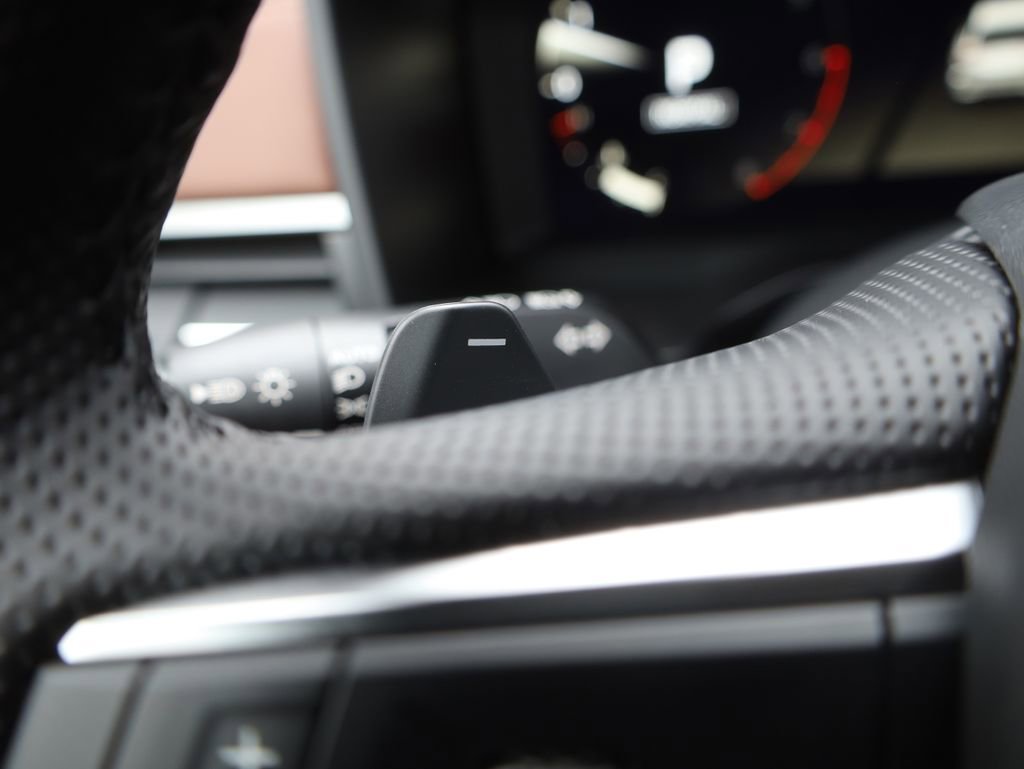 New 2025 Mitsubishi Outlander SEL image 60